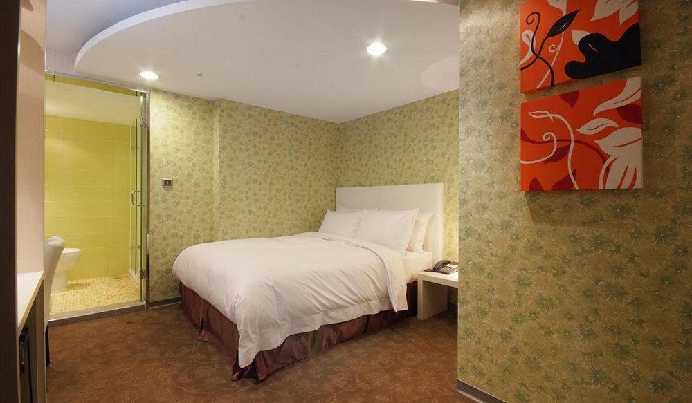 Hotel Leisure 台中輕行旅 Luaran gambar