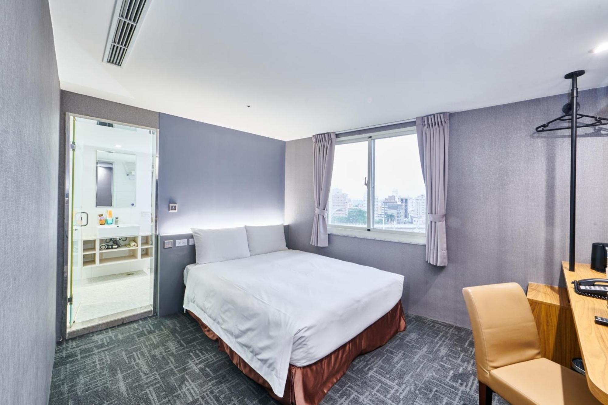 Hotel Leisure 台中輕行旅 Luaran gambar