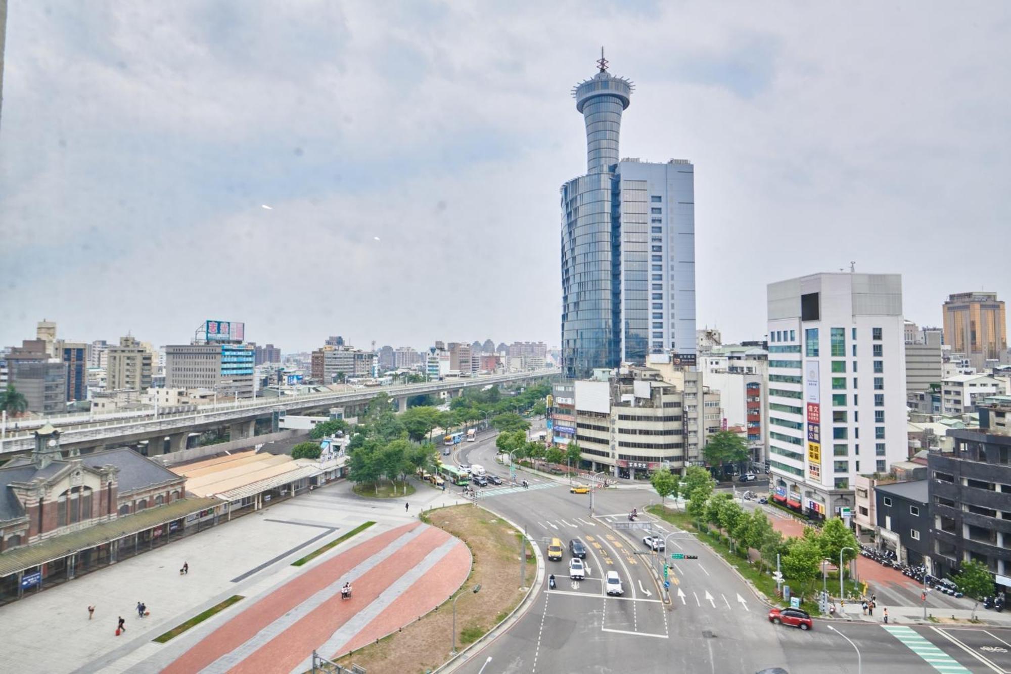 Hotel Leisure 台中輕行旅 Luaran gambar
