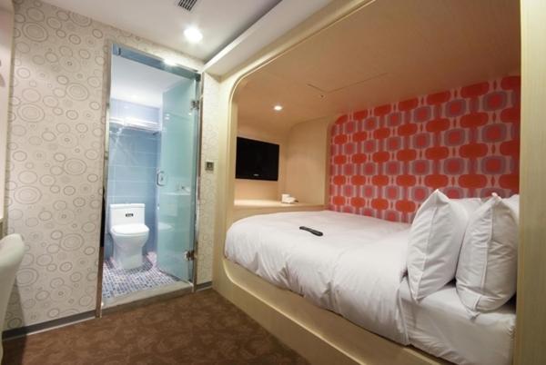 Hotel Leisure 台中輕行旅 Luaran gambar